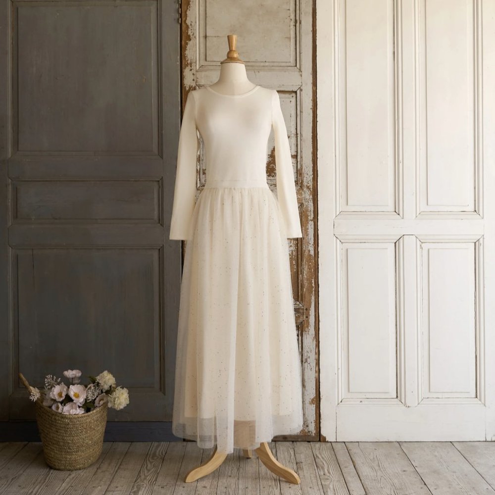 BALLERINA DRESS (WOMEN) - MEDIUM, WHITE POWDER